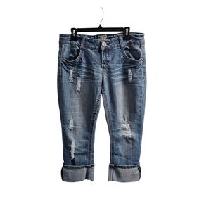Almost Famous Vintage y2k Distressed Crop Jean Capris Size 13 Low Rise